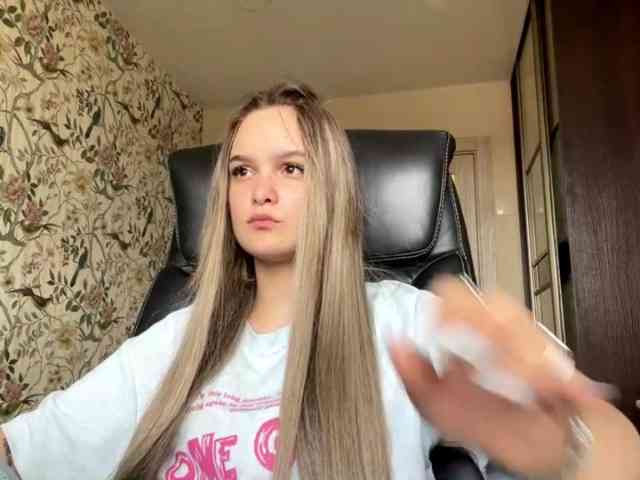 AnnaHoupt