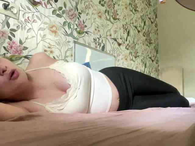 AnnaHoupt