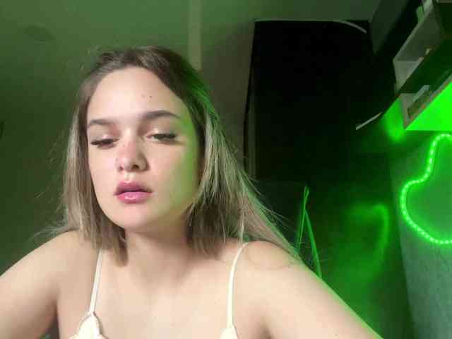 AnnaHoupt webcam