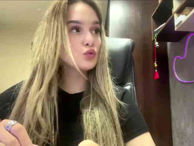 AnnaHoupt webcam