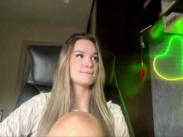 AnnaHoupt
