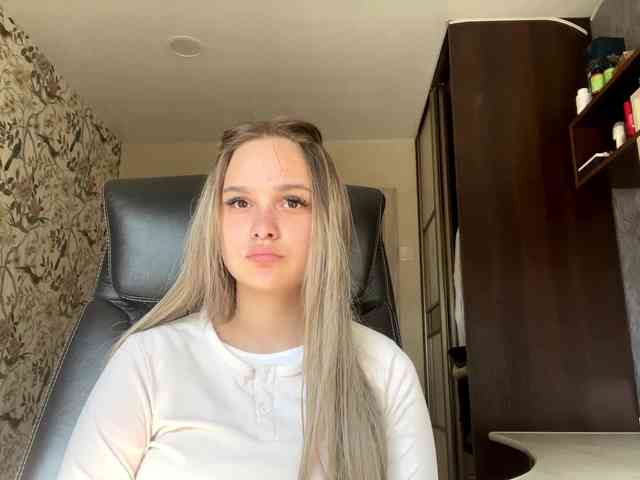 AnnaHoupt webcam