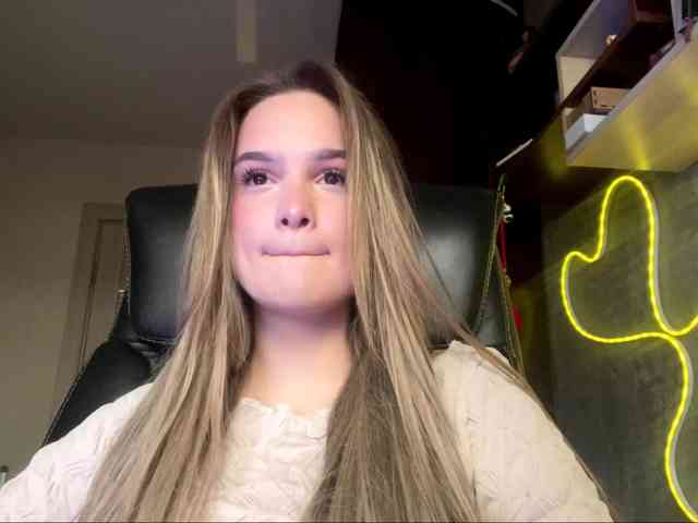 AnnaHoupt webcam