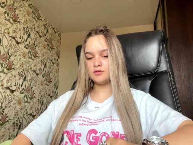 AnnaHoupt webcam