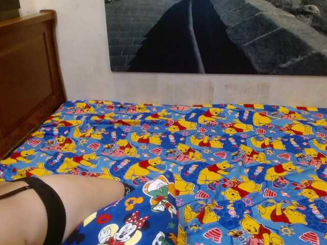 SweetGemsHotDesire — live female cam