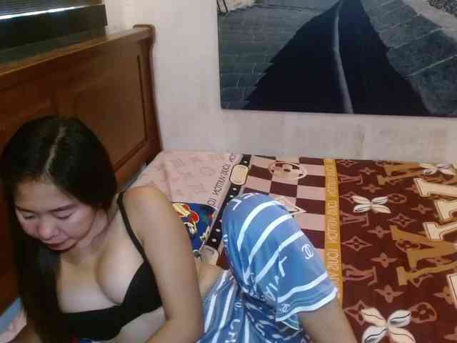 SweetGemsHotDesire