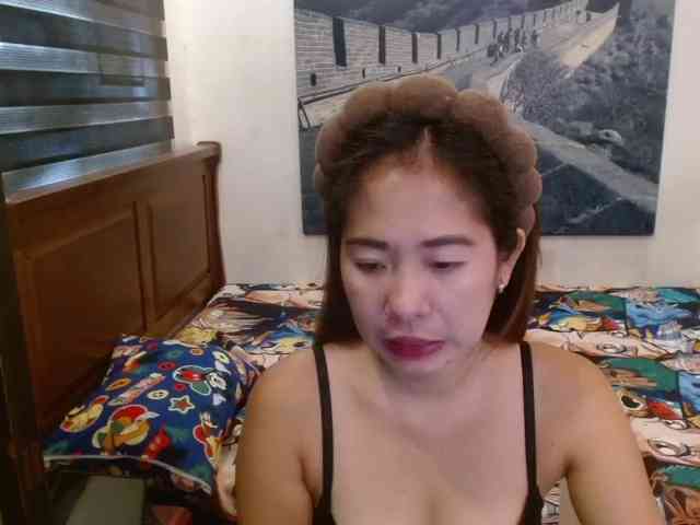 SweetGemsHotDesire