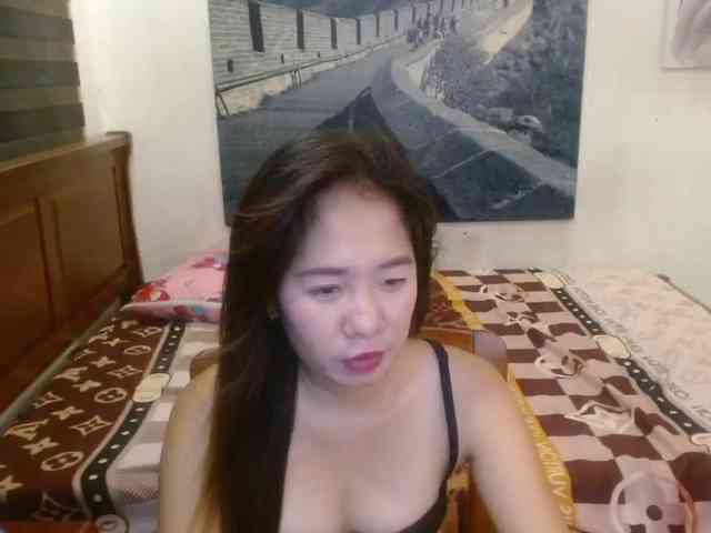 SweetGemsHotDesire
