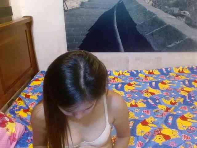SweetGemsHotDesire webcam