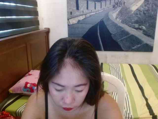 SweetGemsHotDesire