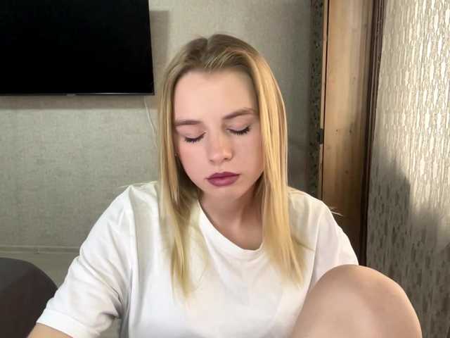 JeaniceHedgpeth live cam on BongaCams