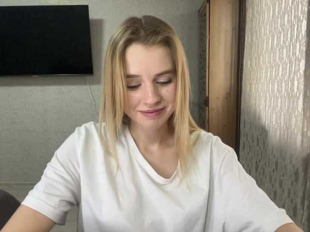 JeaniceHedgpeth live cam on BongaCams