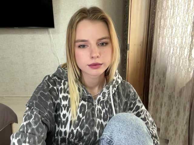 JeaniceHedgpeth live cam on BongaCams