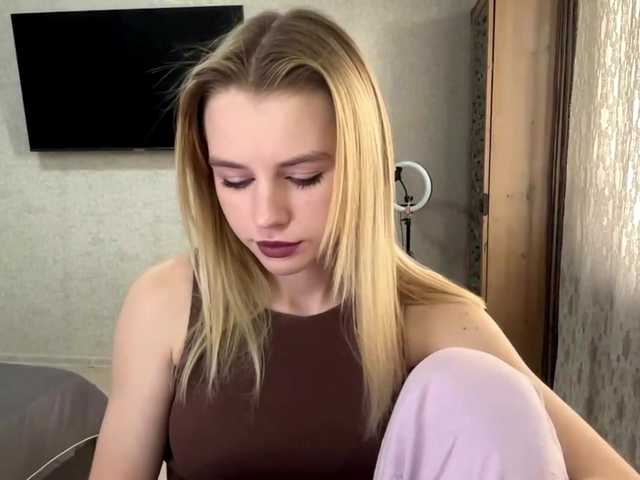 JeaniceHedgpeth live cam on BongaCams