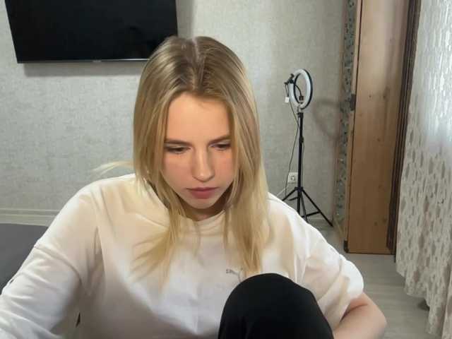 JeaniceHedgpeth live cam on BongaCams