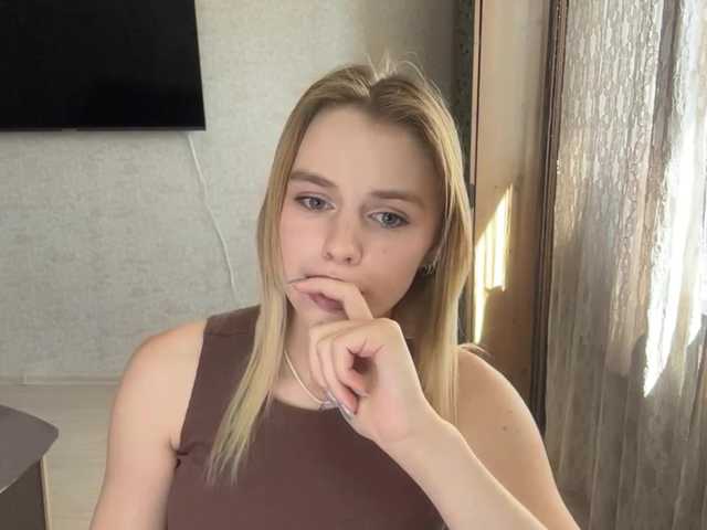 JeaniceHedgpeth live cam on BongaCams