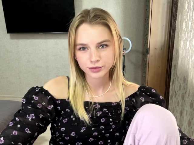 JeaniceHedgpeth live cam on BongaCams