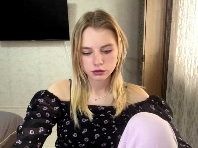 JeaniceHedgpeth live cam on BongaCams