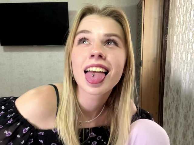 JeaniceHedgpeth live cam on BongaCams