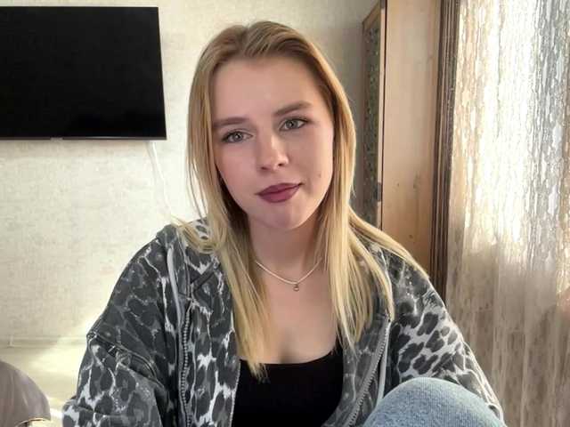 JeaniceHedgpeth live cam on BongaCams