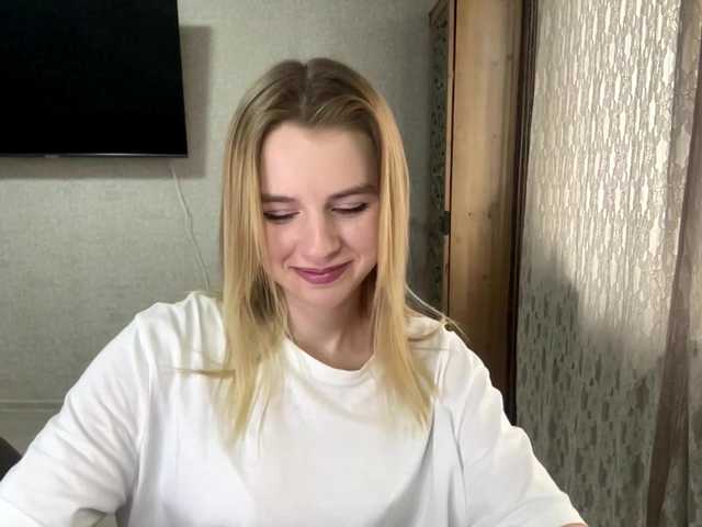 JeaniceHedgpeth live cam on BongaCams