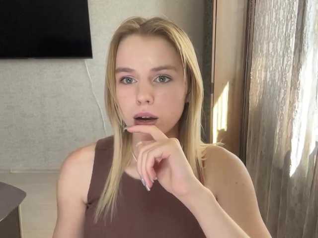 JeaniceHedgpeth live cam on BongaCams