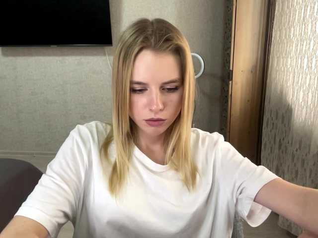 JeaniceHedgpeth live cam on BongaCams