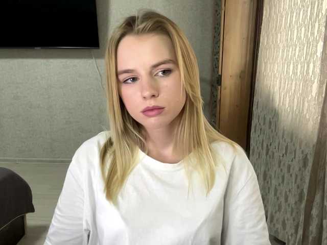 JeaniceHedgpeth live cam on BongaCams