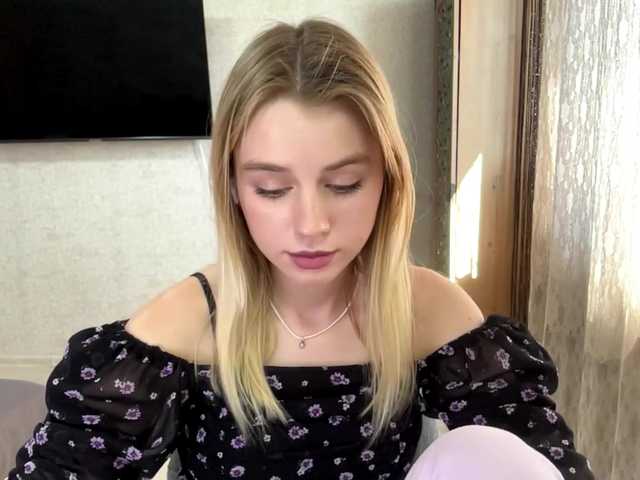 JeaniceHedgpeth live cam on BongaCams