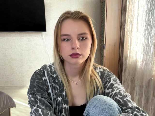 JeaniceHedgpeth live cam on BongaCams