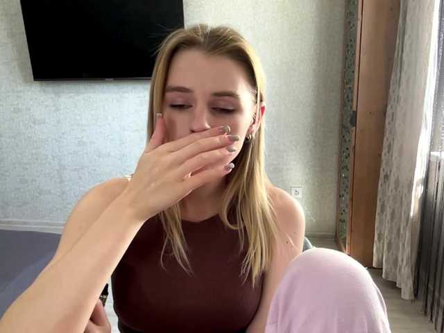 JeaniceHedgpeth live cam on BongaCams
