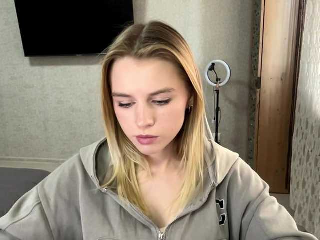 JeaniceHedgpeth live cam on BongaCams