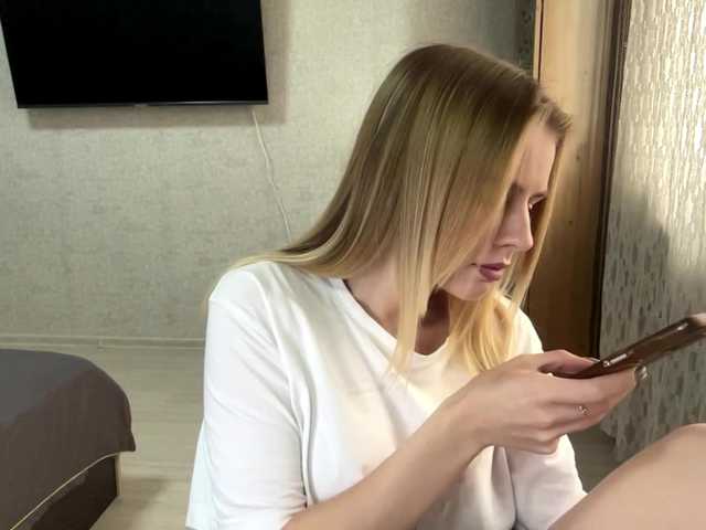 JeaniceHedgpeth live cam on BongaCams