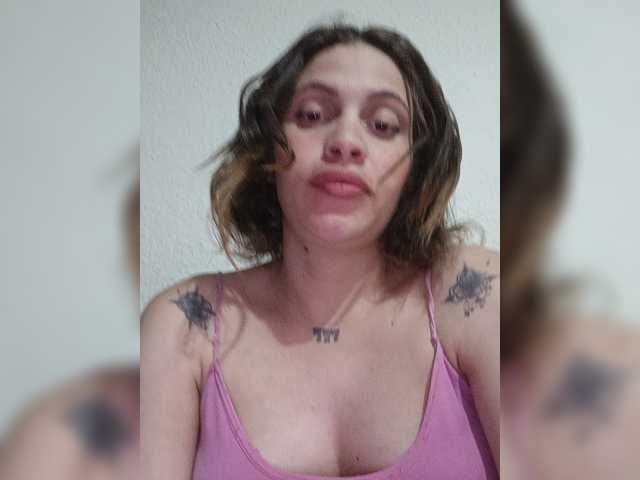 Barbiepaola live cam on BongaCams
