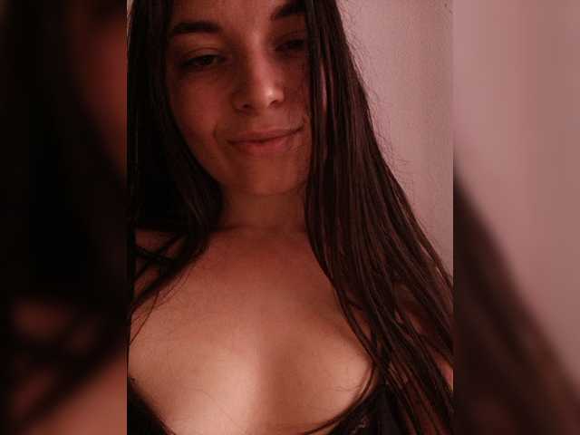Alice-murrr live cam on BongaCams