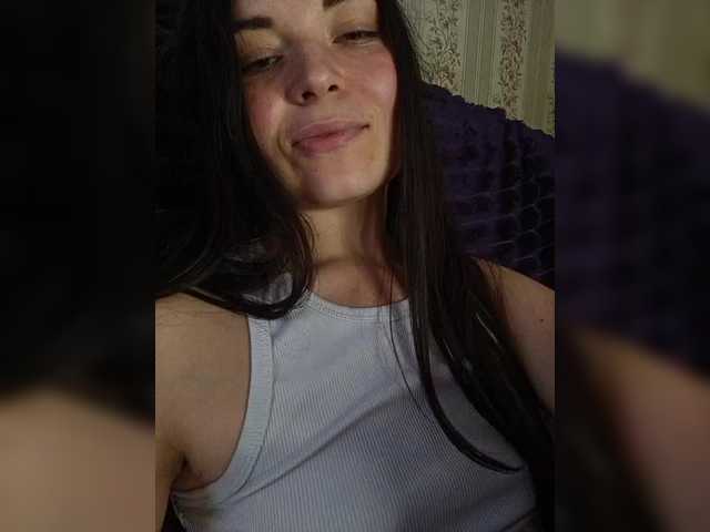 Alice-murrr live cam preview