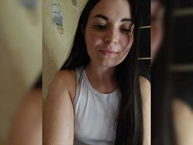 Alice-murrr live cam preview