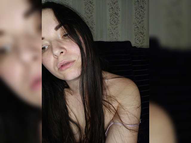 Alice-murrr, en vivo ahora en BongaCams