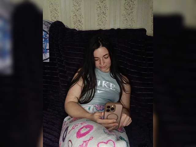 Alice-murrr live cam preview