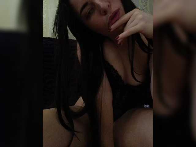 Alice-murrr live cam preview