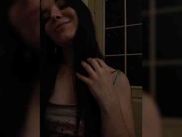Alice-murrr webcam