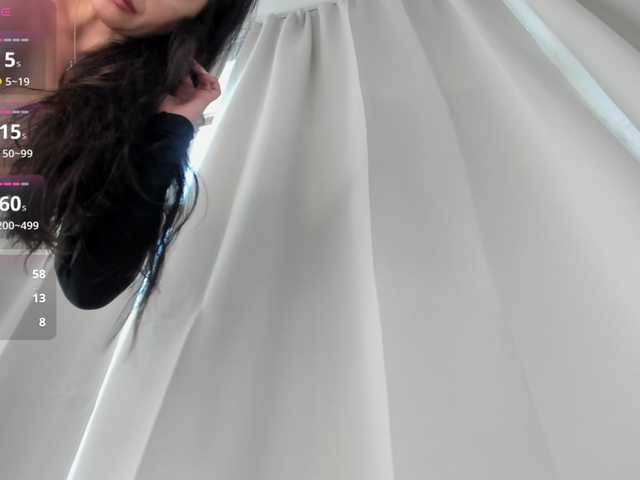 naila18 live cam preview