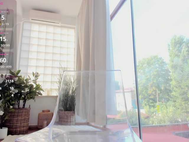 naila18 live cam on BongaCams