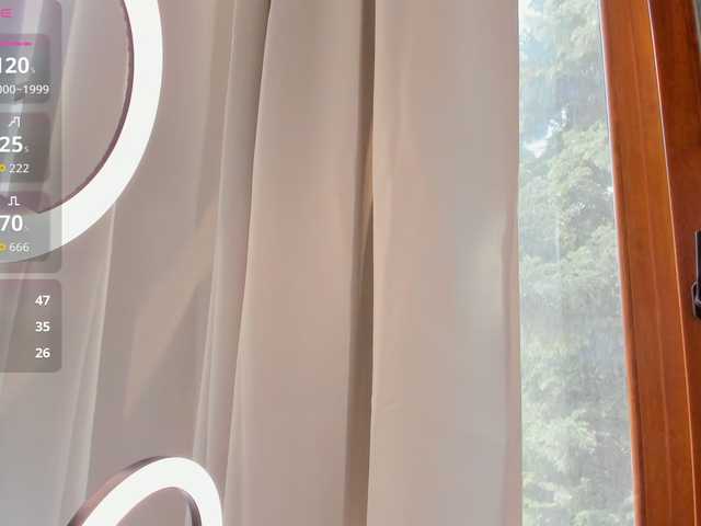 naila18 live cam on BongaCams