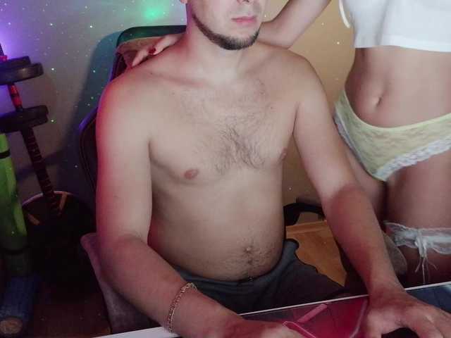 Strelitzia live cam on BongaCams