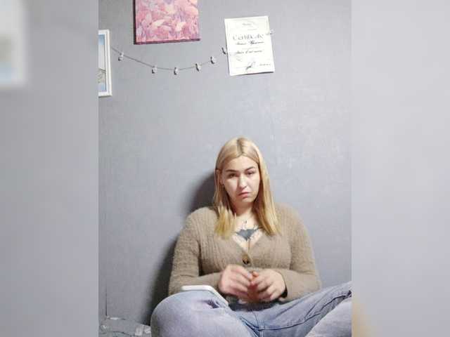 Lilua live cam on BongaCams