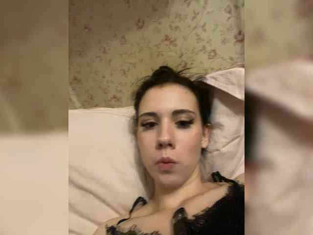 milana-stars webcam