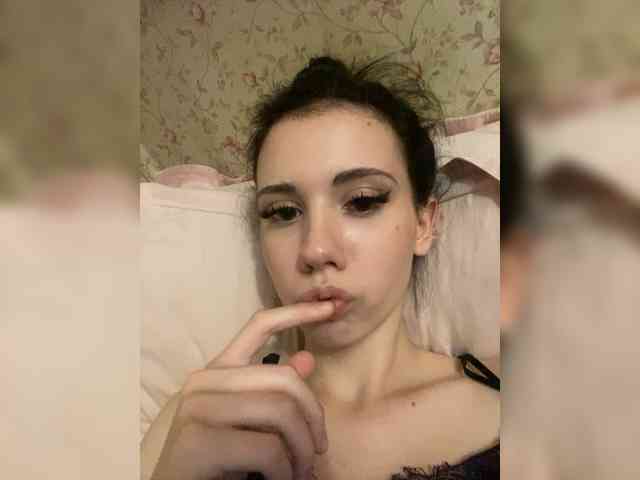 milana-stars webcam