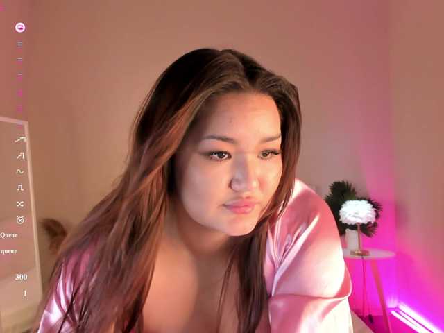 JadeKussh webcam