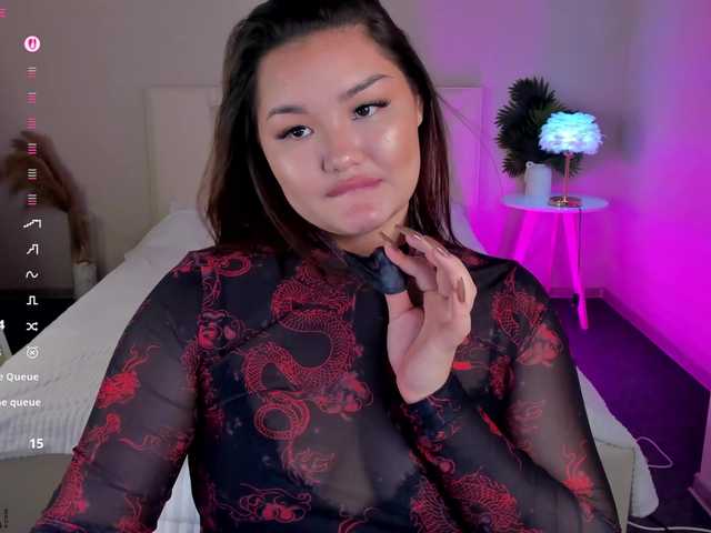 JadeKussh live cam on BongaCams